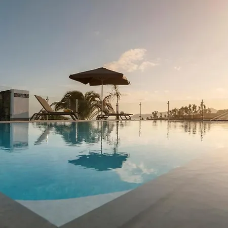 Villa Causel - Luxury With Hot Tub