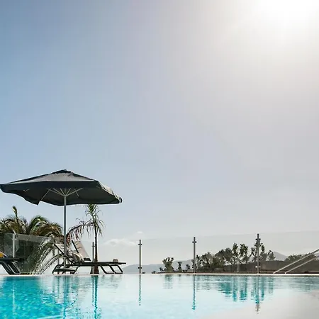 Causel - Luxury With Hot Tub Villa Puerto del Carmen (Lanzarote)